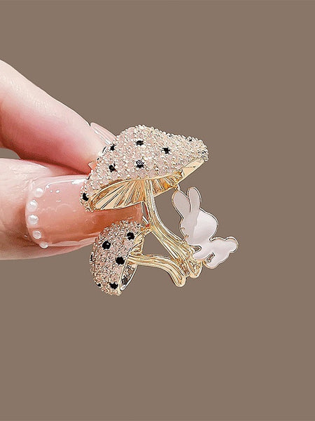 Enchanted Bunny Garden – Crystal Mushroom Brooch