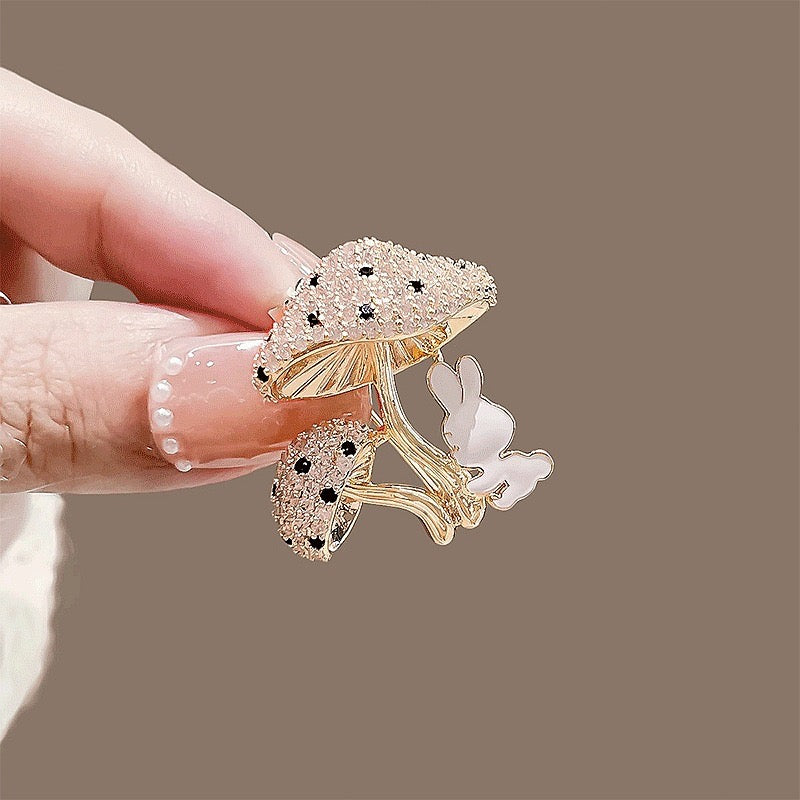 Enchanted Bunny Garden – Crystal Mushroom Brooch