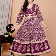 Simran-Printe kurta set with pant and dupatta