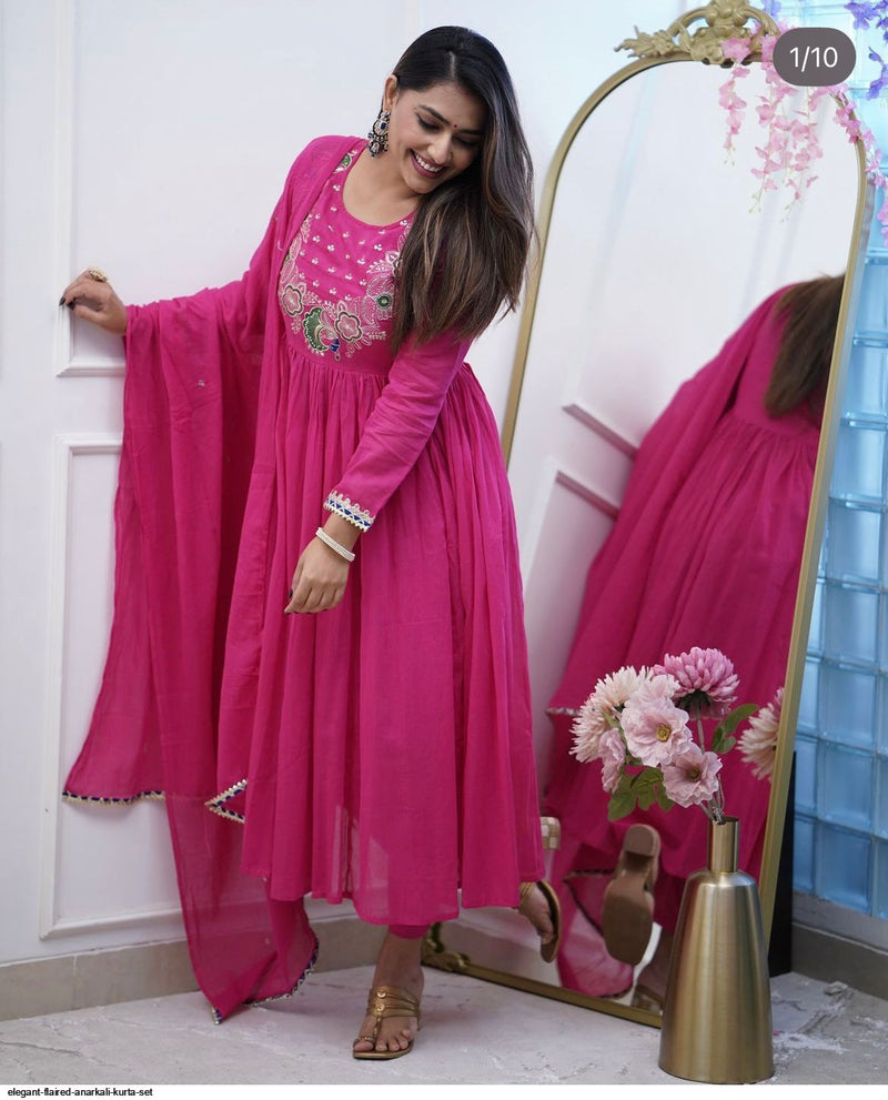 Flora-Embroidered Kurta pant dupatta