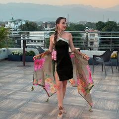 Noir Mehendi Muse – Velvet & Organza Set