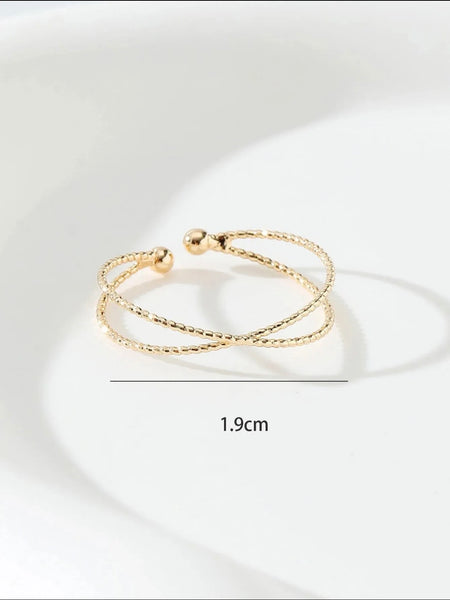 ✨ Minimalist Criss-Cross Toe Ring for Women | Adjustable Beach Style Toe Ring | Gold/Silver Finish