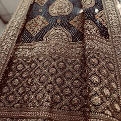 Royal Zari Heritage Bridal Dupatta– Antique Gold Handcrafted Elegance