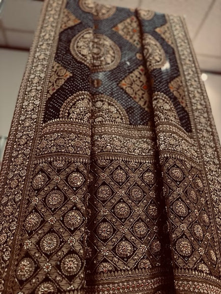 Royal Zari Heritage Bridal Dupatta– Antique Gold Handcrafted Elegance