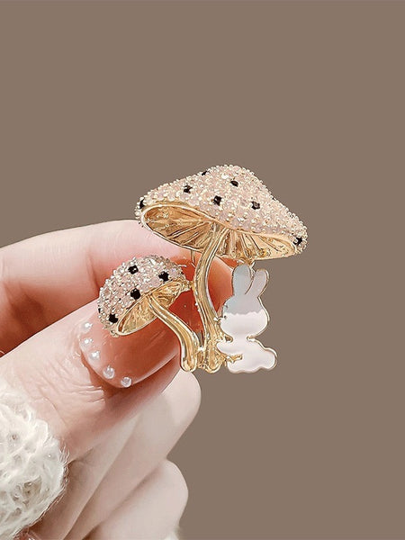 Enchanted Bunny Garden – Crystal Mushroom Brooch