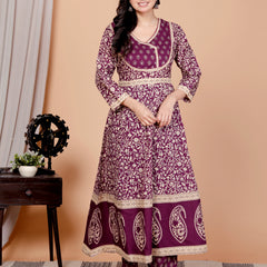 Simran-Printe kurta set with pant and dupatta