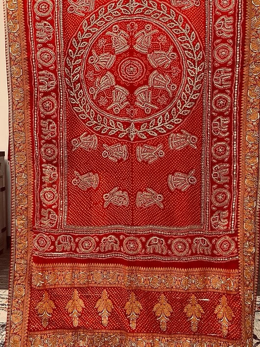 Rang-e-Riwaayat — Pure Gajji Silk Raas Mandal Small Bandhani Dupatta