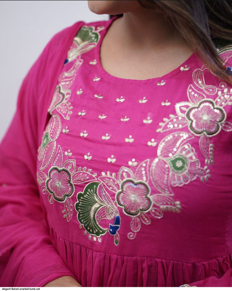 Flora-Embroidered Kurta pant dupatta