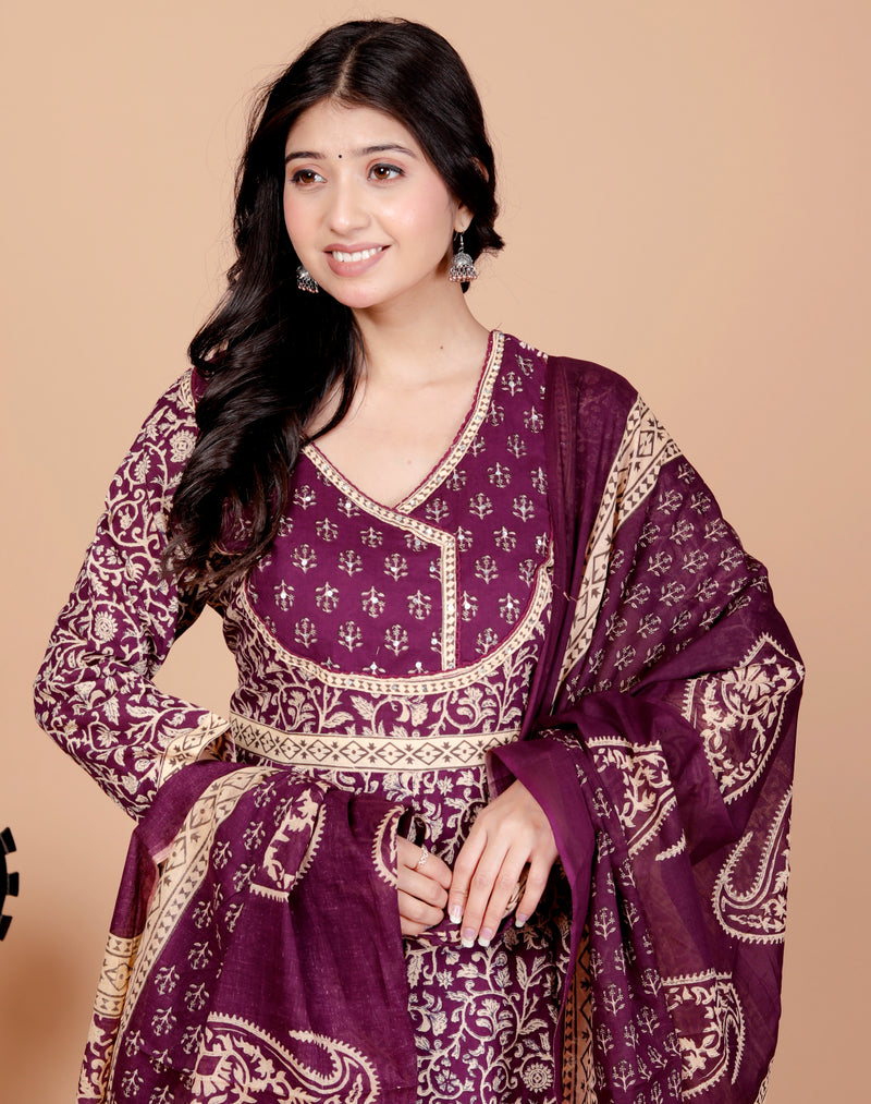 Simran-Printe kurta set with pant and dupatta
