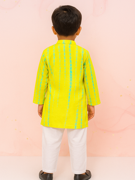 Hari Pankh – Tie-Dye Mirror Work Kurta Set