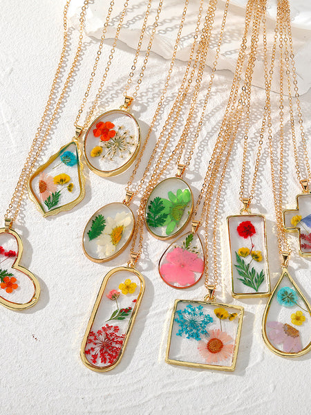 🌸 Rasrainaa Pressed Flower Pendant Necklace 🌸