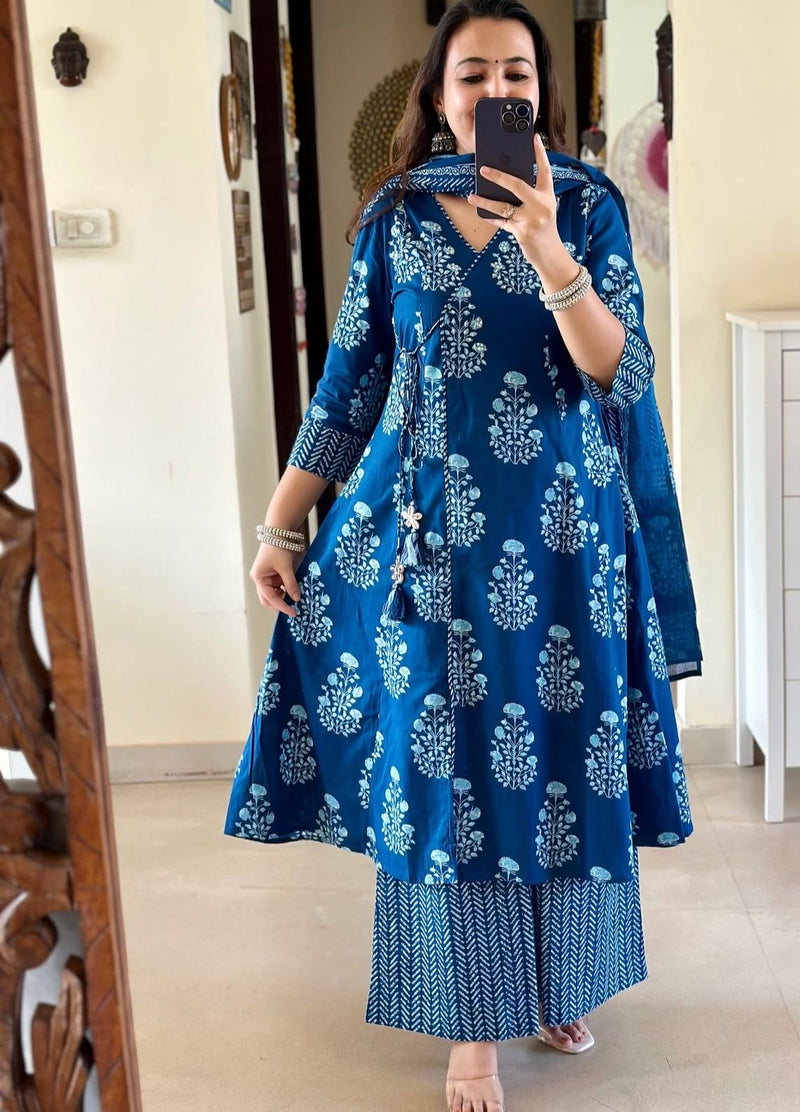 Indie-kurta pant dupatta