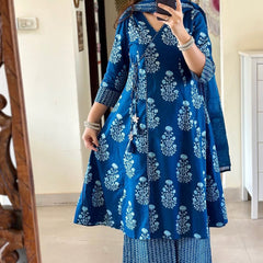 Indie-kurta pant dupatta