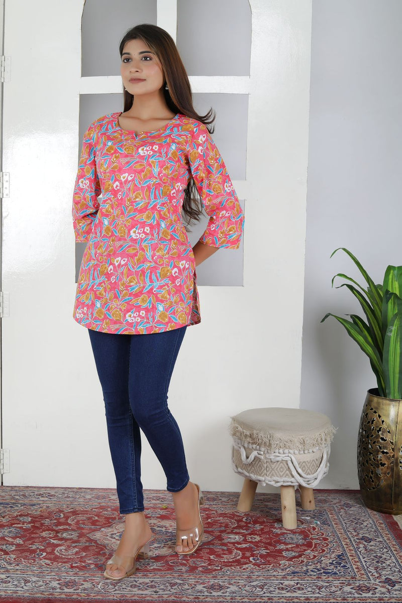 Women Pink Floral Cotton Short Kurta
